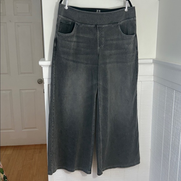Halara Flex High Waisted Pockets Baggy Wide Leg Jeans size 1X - Picture 2 of 6